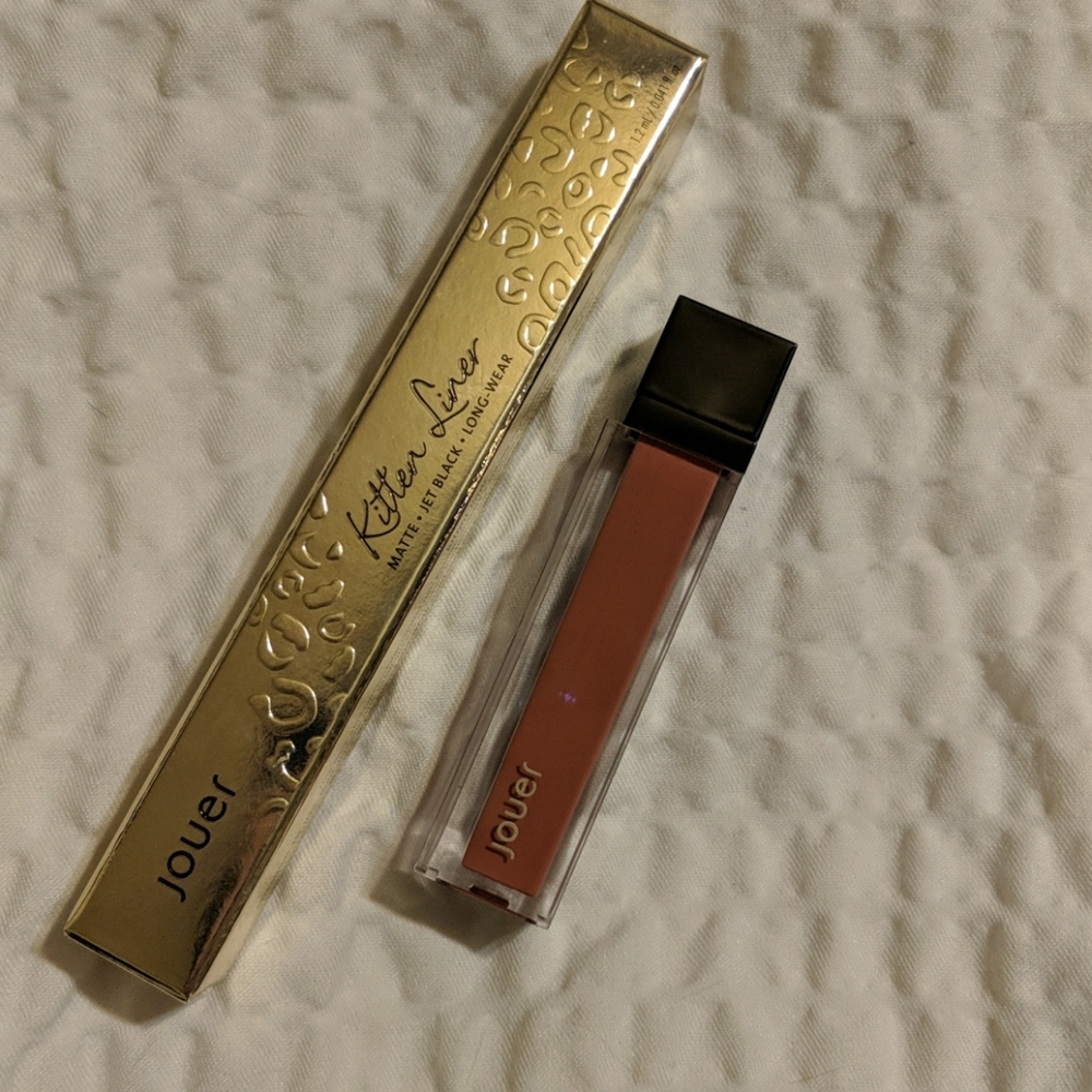 Jouer lipstick and eyeliner bundle